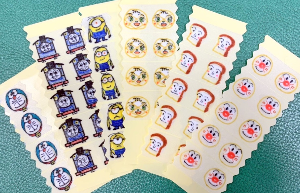 矢木クリニック 予防接種がんばるぞ 手作りのかわいい絆創膏シールを活用しています 医療法人弘善会